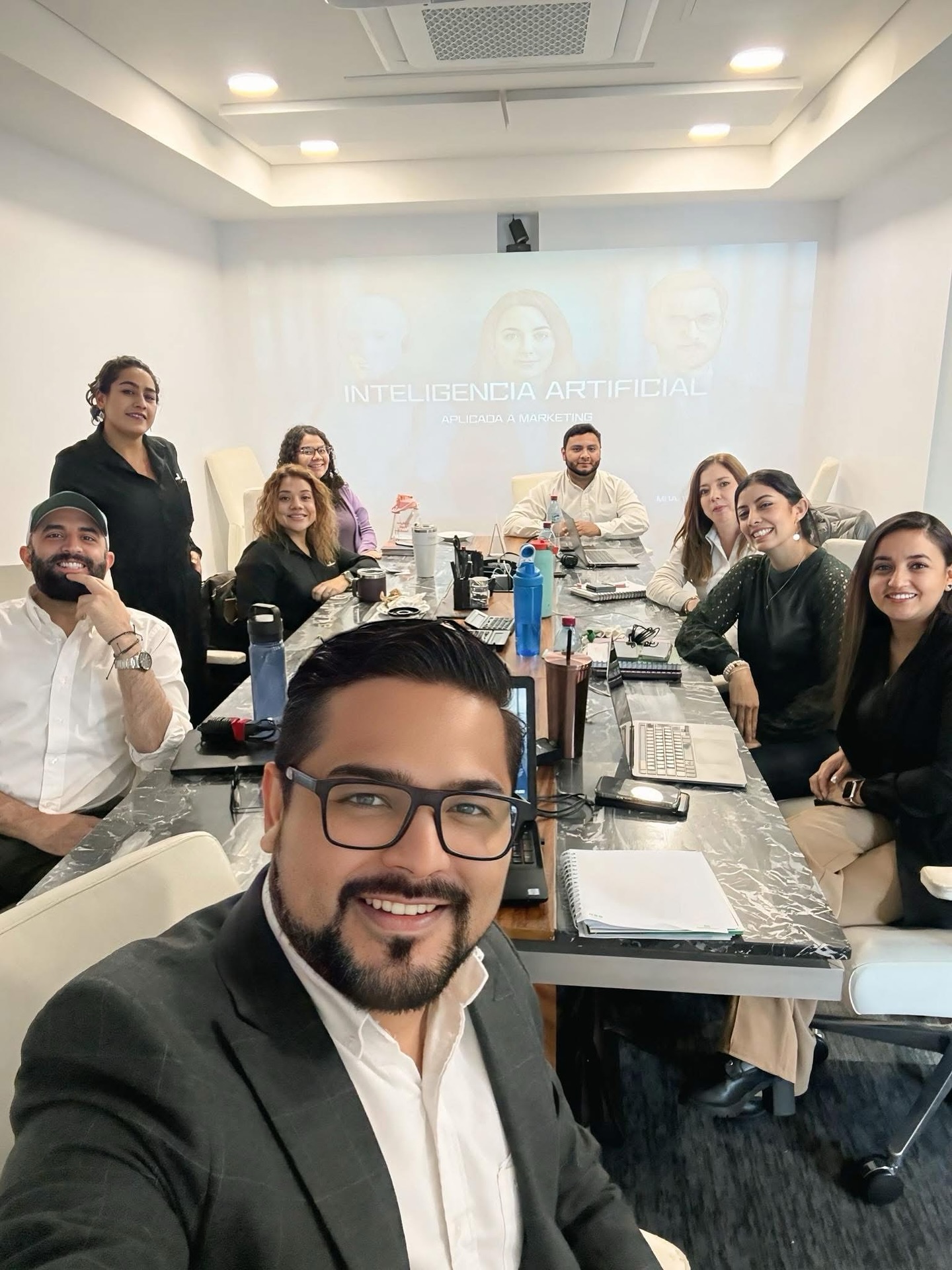 553529099_17958408228003461_1177328553897487690_n